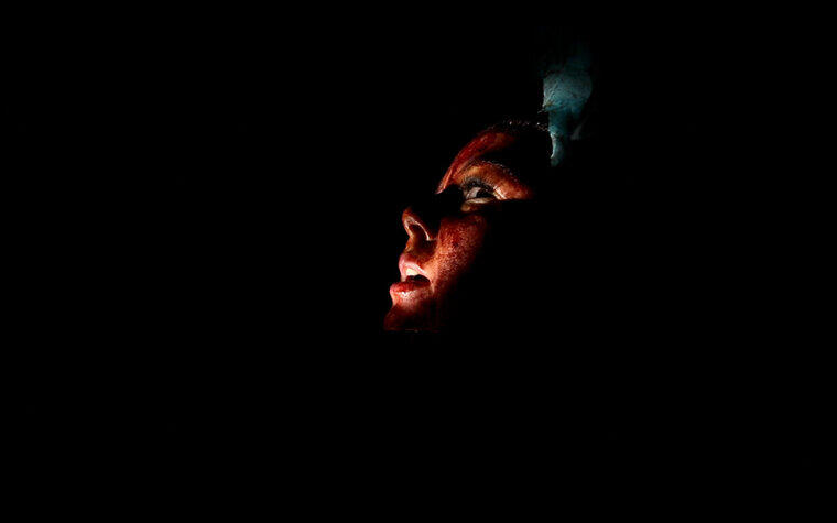 6/26(金)公開『アウトウォーターズ　裂けた砂漠』入場者プレゼント 配布決定！