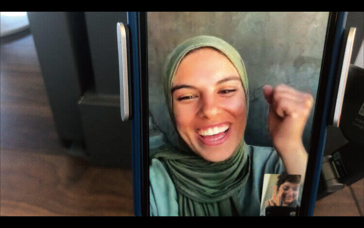 手に魂を込め、歩いてみれば12 / 5 [金] 公開