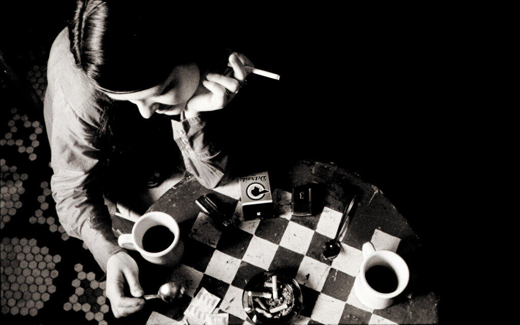 映画　コーヒー＆シガレッツ　2003年映画館購入ワッペン コーヒー&シガレッツ |テアトルシネマグループ